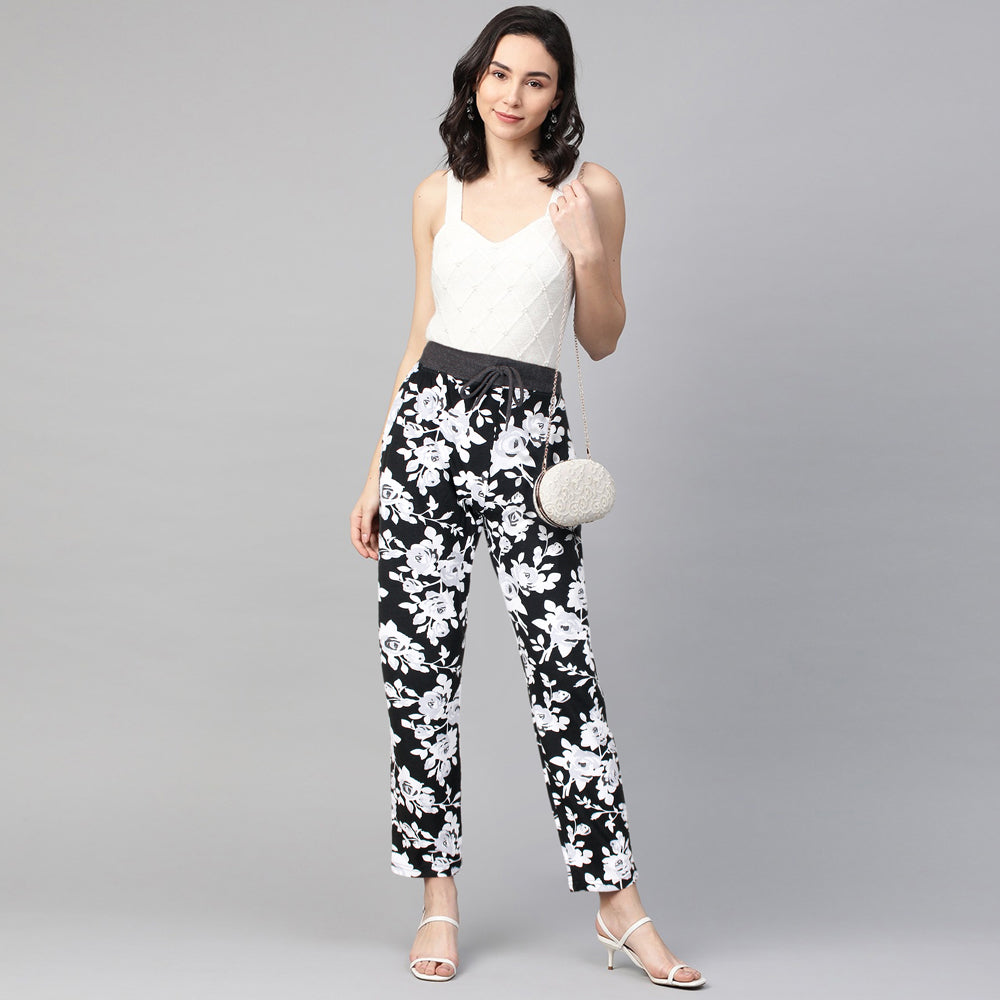 XAYWEAR Women's Stylish Floral Printed Straight Pants