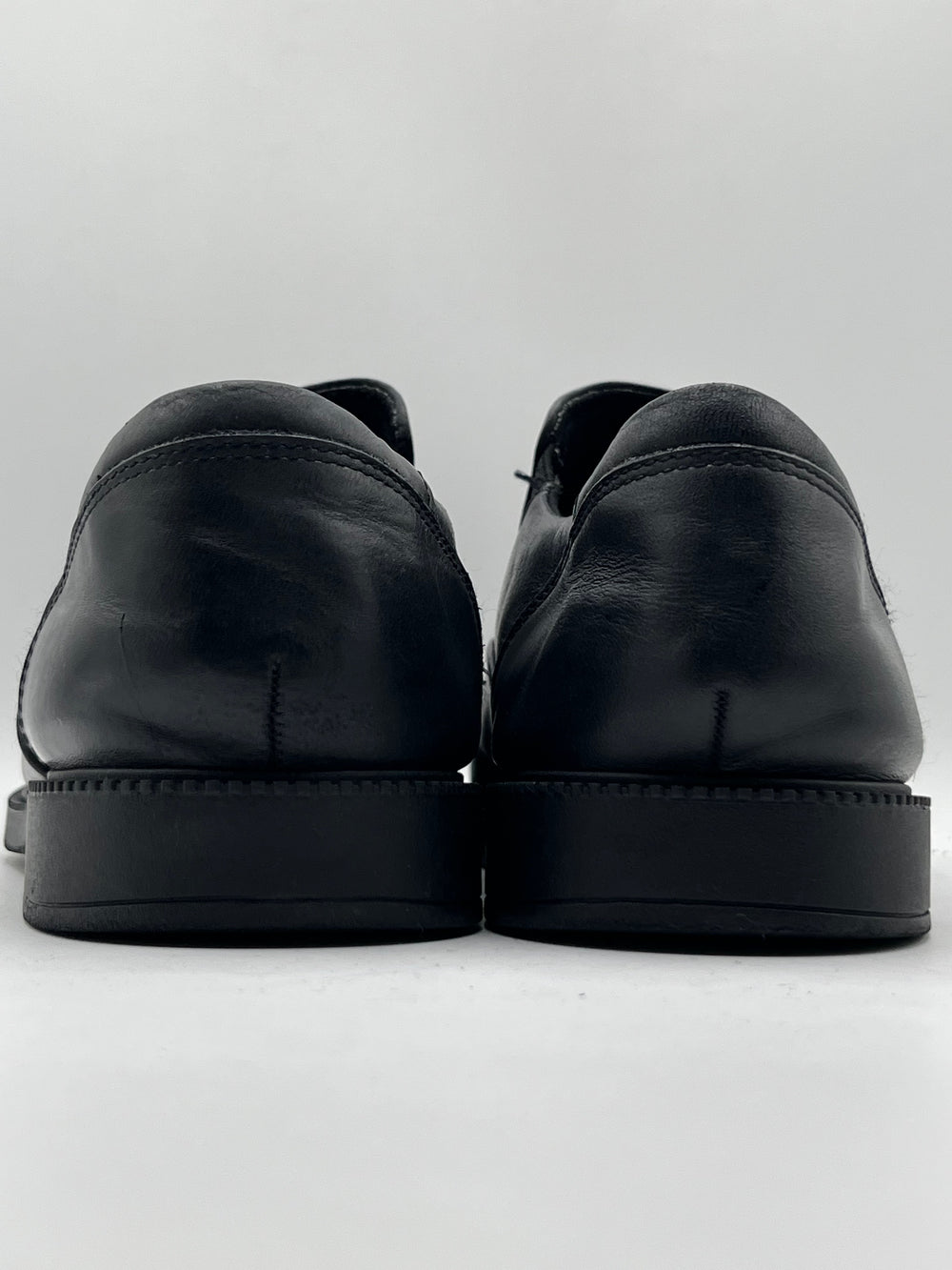 XAYWEAR Preloved - Marks & Spencer Back Leather Slip-on Shoes (Non-Marking)