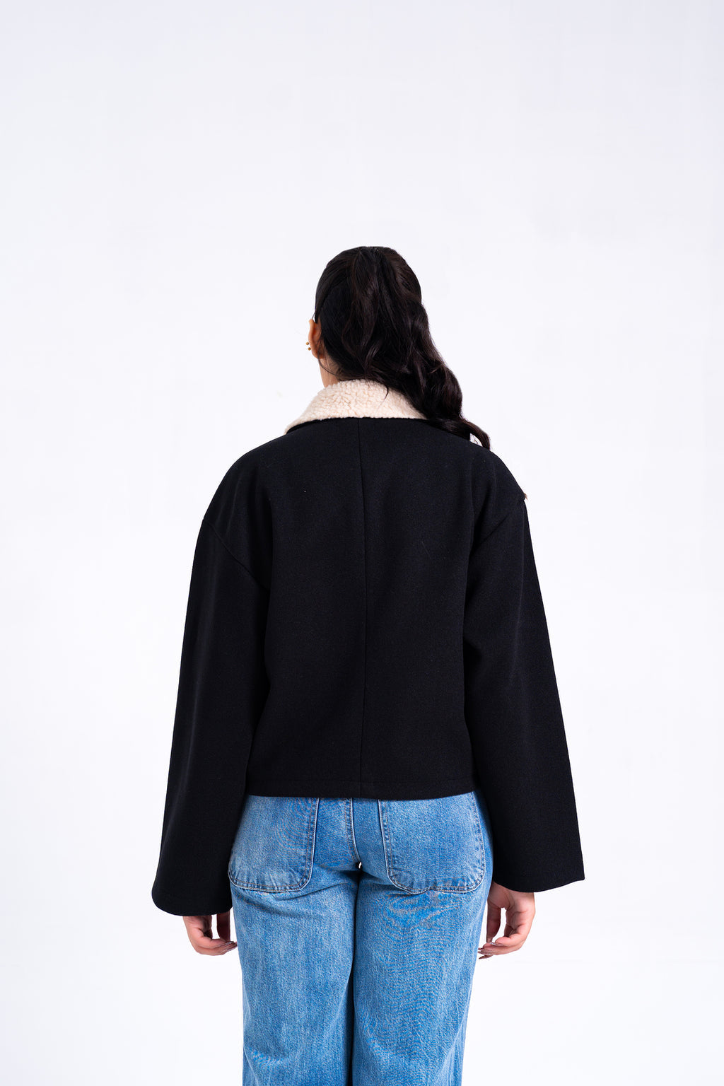 XAYWEAR Sherpa Collared Wool Jacket - Black