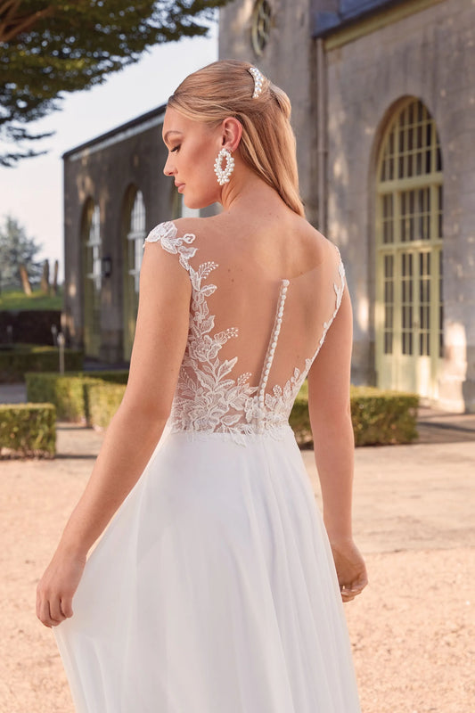 XAYWEAR chiffon wedding dress with lace back and cap sleeves flowing skirt outdoor setting