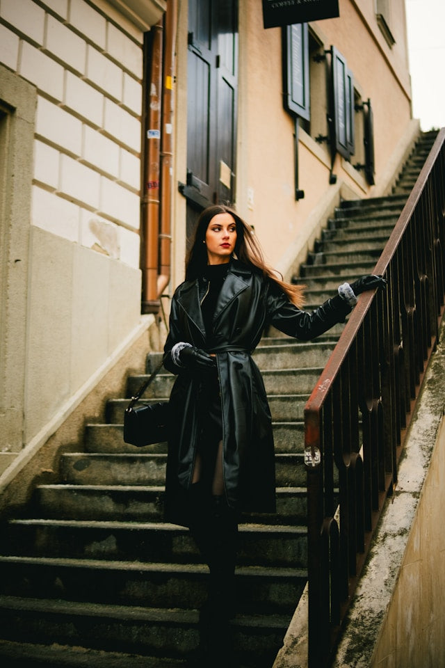 XAYWEAR Women's Prague Twilight Trench