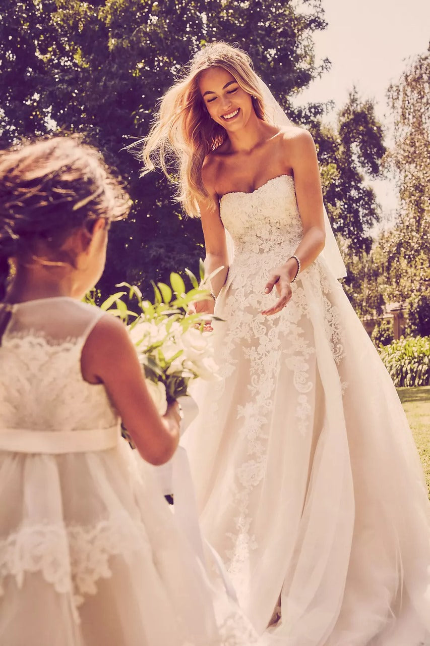 XAYWEAR Premium The Strapless Sweetheart Lace Applique Tulle Ballgown - XAYWEAR