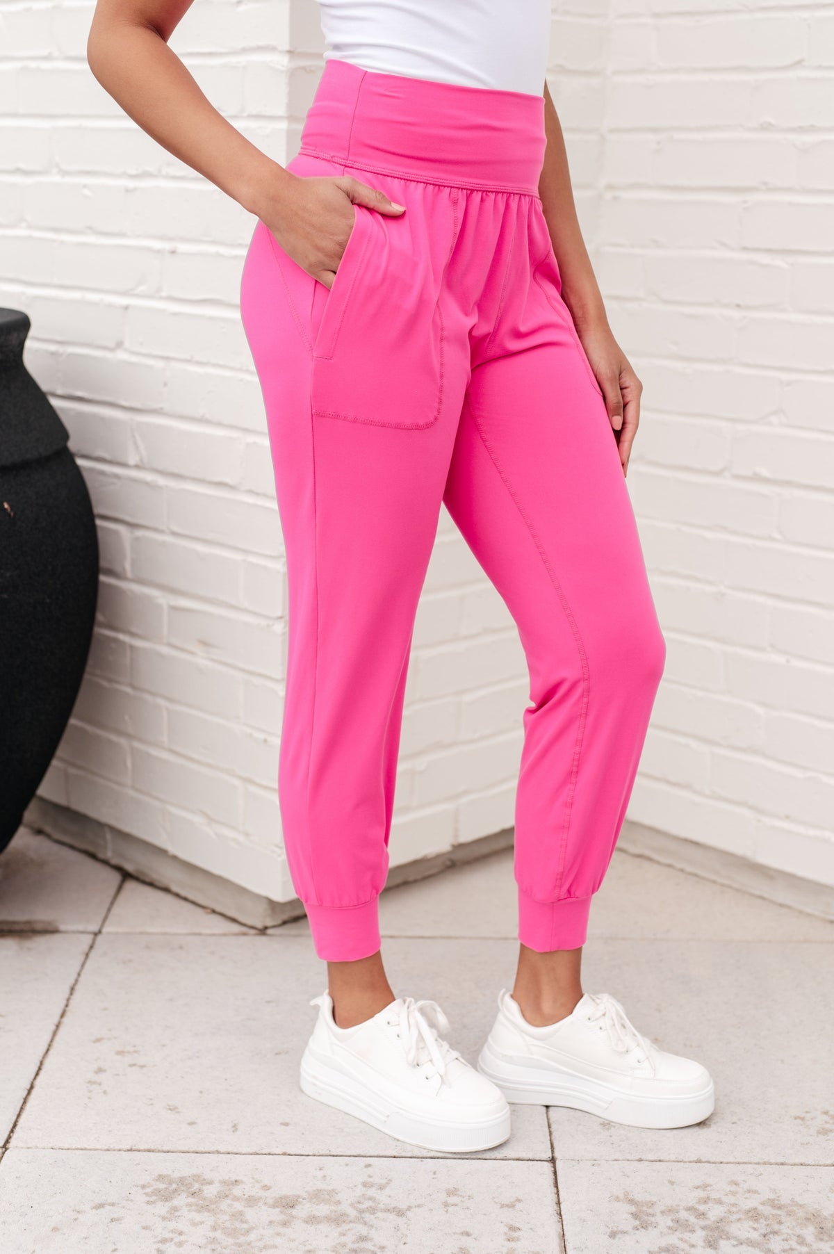 XAYWEAR Women's Pink Activewear Comfort Fit
