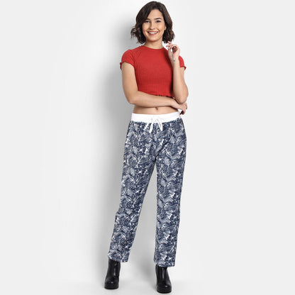 XAYWEAR Women's Splash Printed Trouser