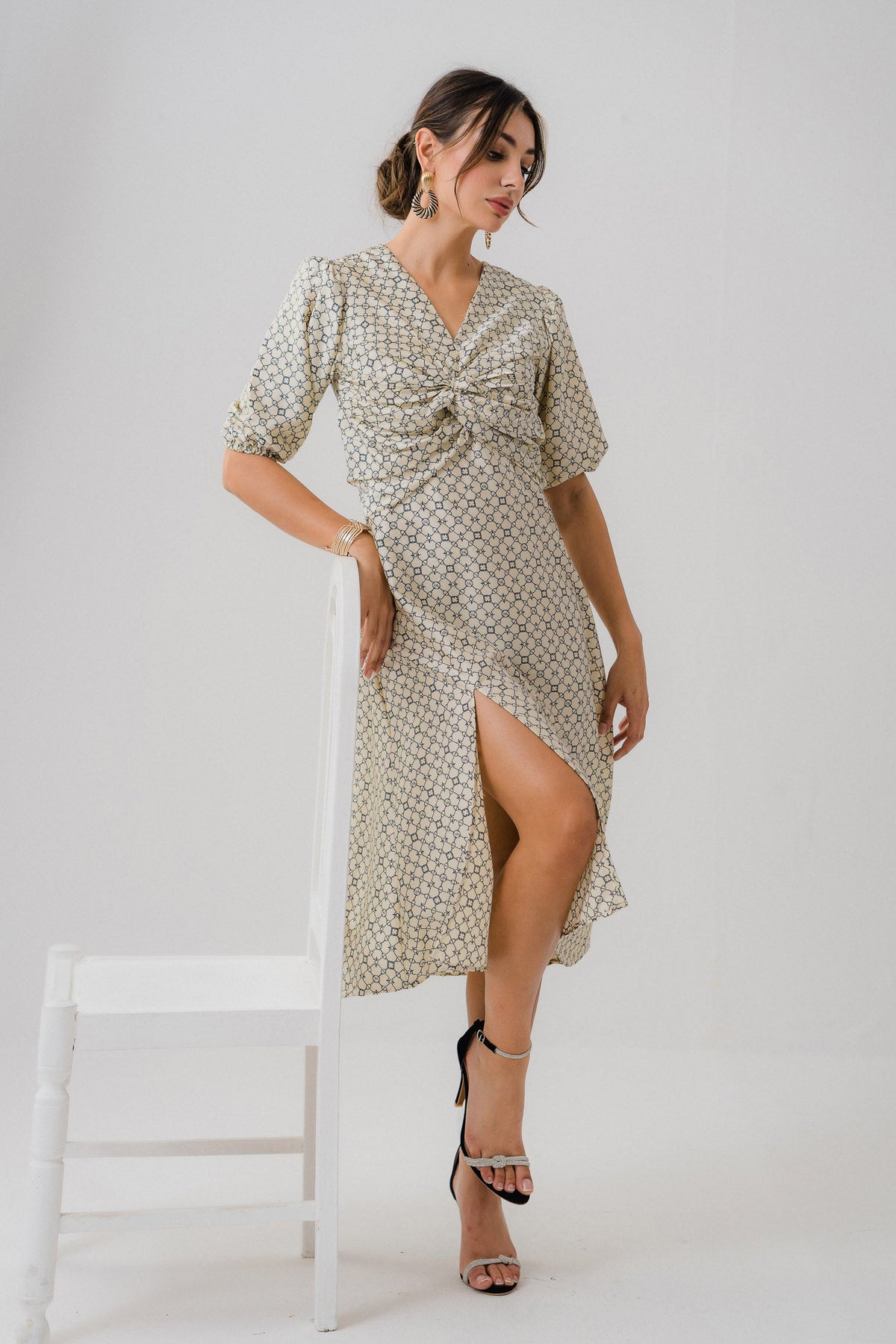 XAYWEAR Side Slit Flowy Dress