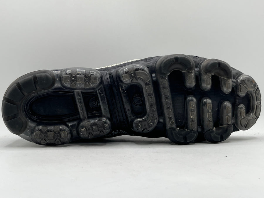 XAYWEAR Preloved - Air VaporMax Sneakers