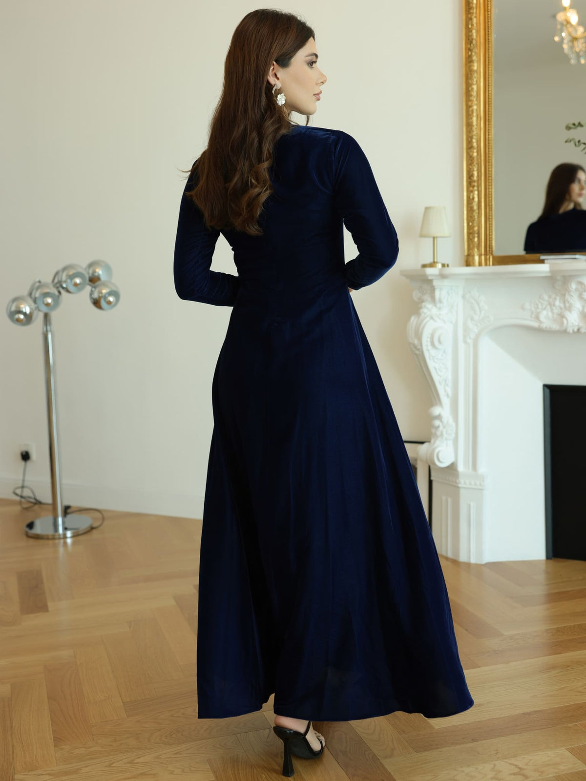 XAYWEAR Shawn Blue Velvet Dress