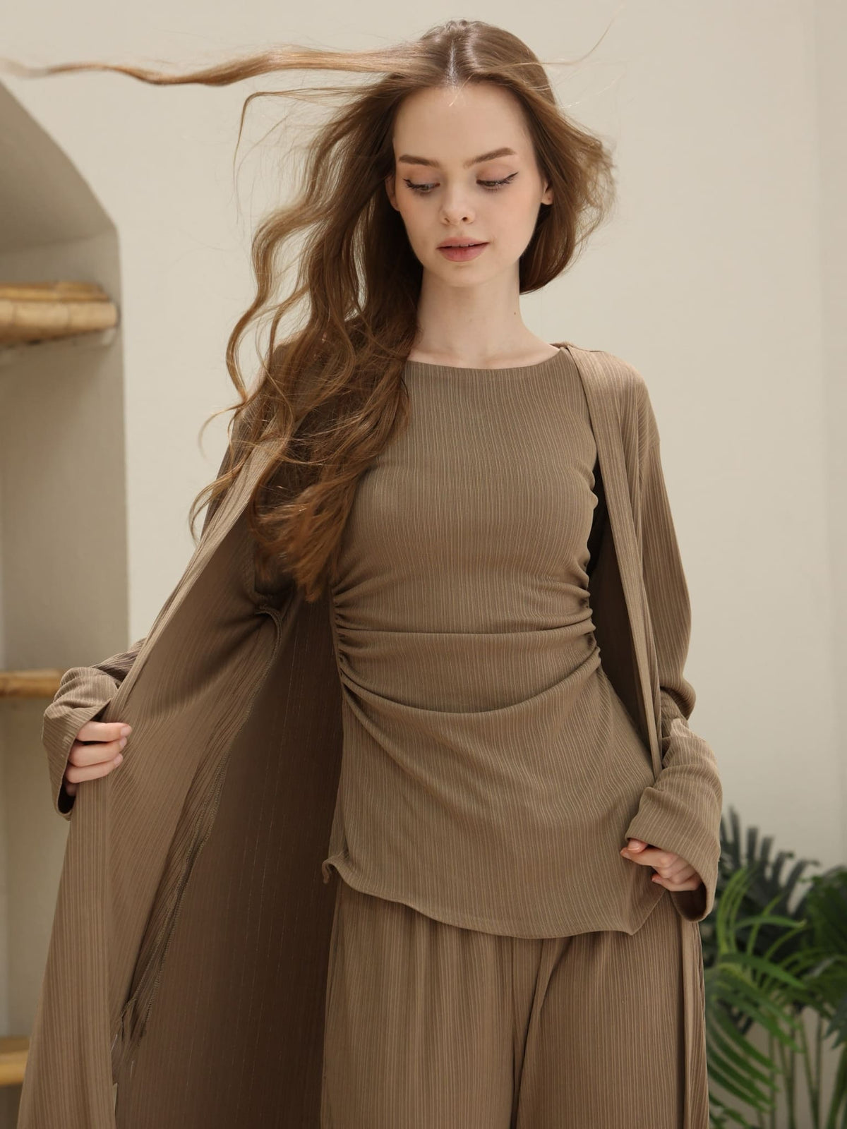 Lynell Olive Texture Upper