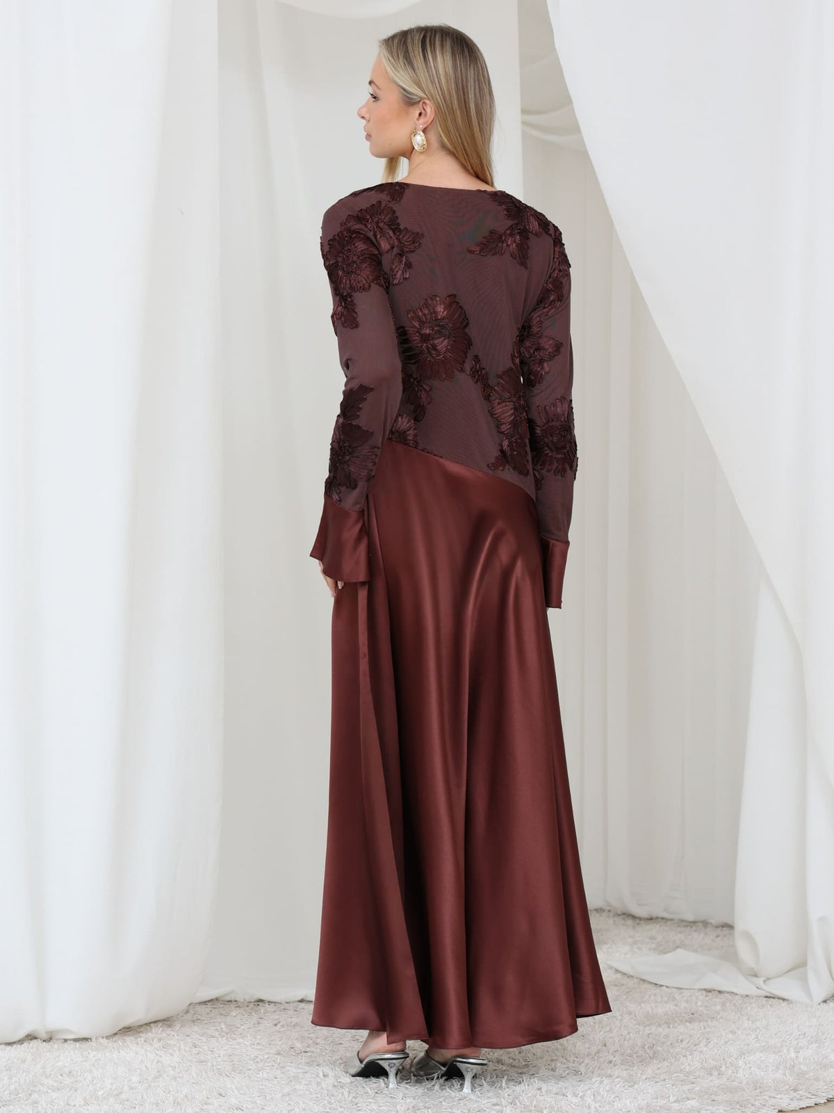 XAYWEAR Elorine Brown Long Dress