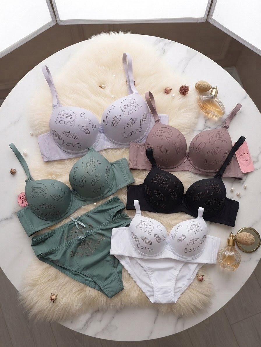 Love Rhinestone Push-Up Bra Set with Sparkling Lip Detail