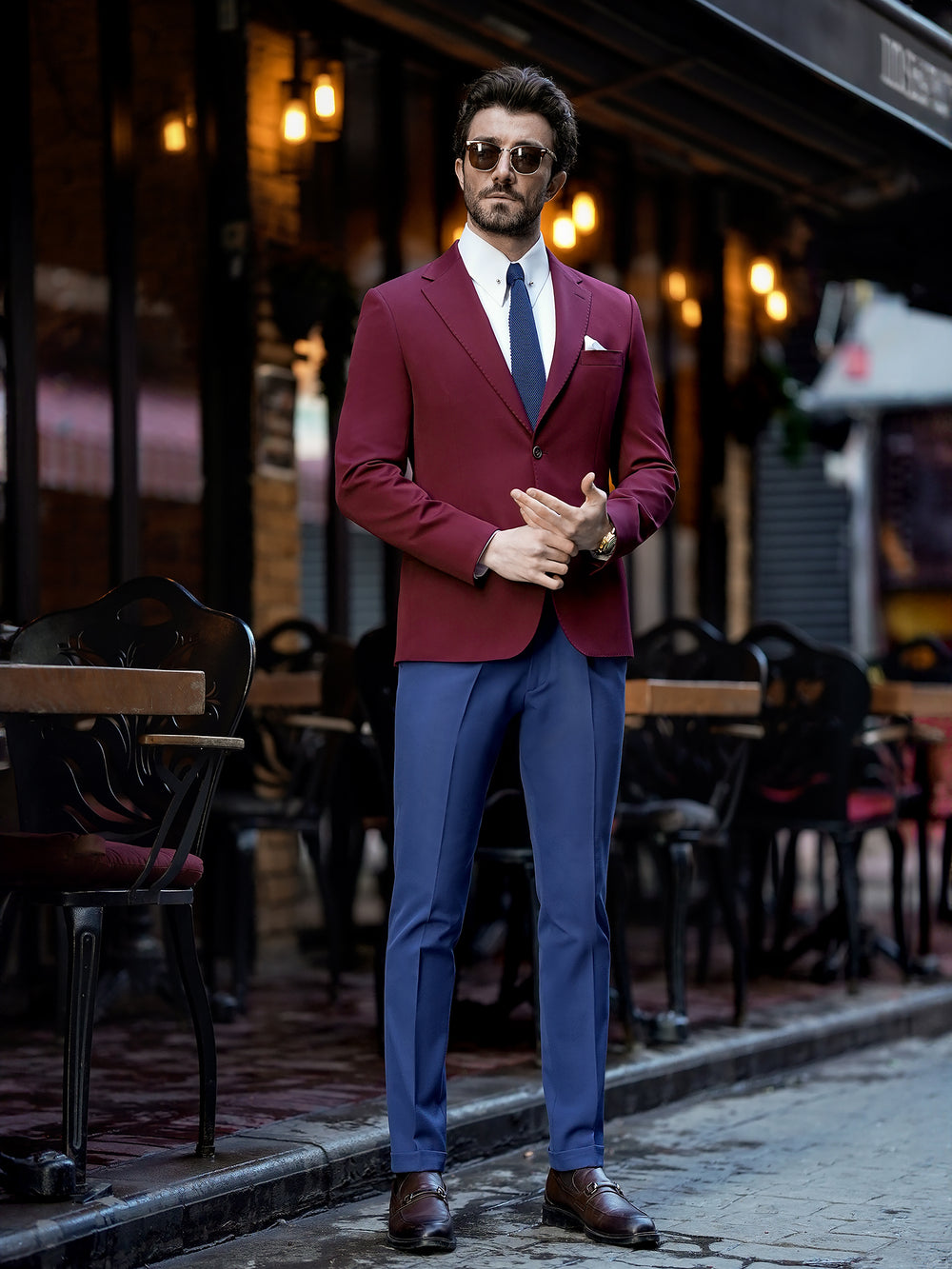 XAYWEAR stylish suit for men featuring a burgundy blazer and blue pants with a white shirt and tie