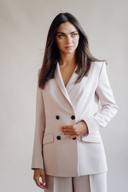 XAYWEAR Ivory suit for women, featuring a stylish double-breasted blazer with sleek lines and pockets