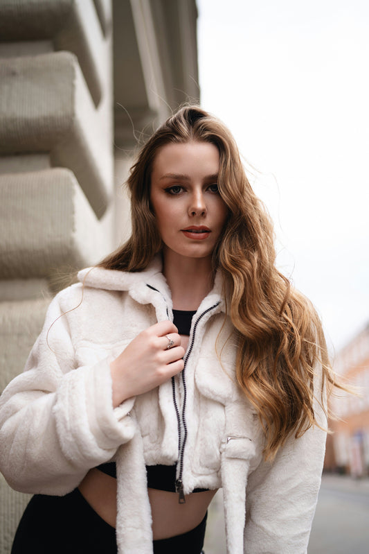 XAYWEAR ivory women jacket with plush texture worn by a woman with long hair outdoors