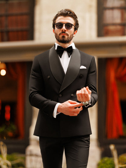 XAYWEAR Slim-Fit Peak Lapel Tuxedo Two-Piece Suit for Men - XAYWEAR