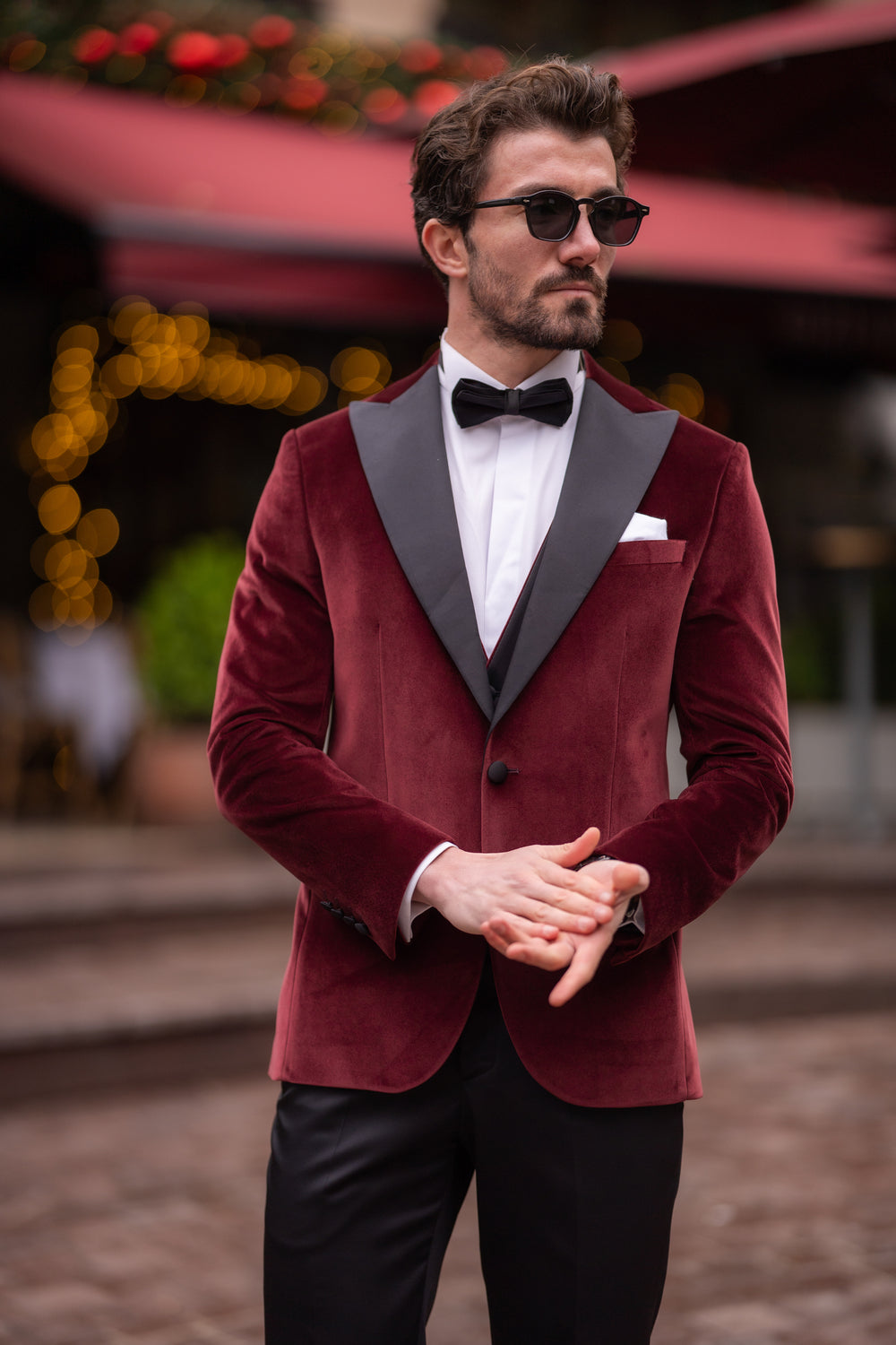 XAYWEAR Classic Men's Burgundy Velvet Blazer - XAYWEAR