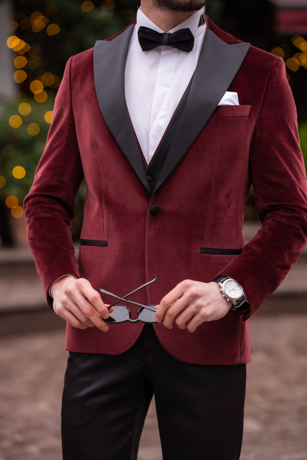 XAYWEAR Classic Men's Burgundy Velvet Blazer - XAYWEAR