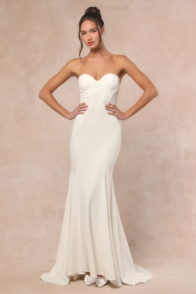 XAYWEAR Premium Romantic A-Line Bridal Dress with Floral Appliques - XAYWEAR