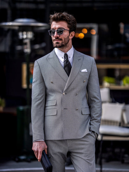 XAYWEAR gray suit for men with double-breasted jacket paired with white shirt and black tie