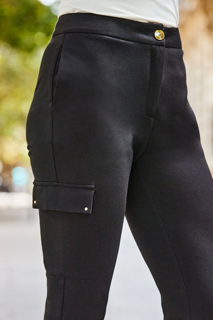 Women cargo trousers by XAYWEAR in black with stylish side pockets and a comfortable fit